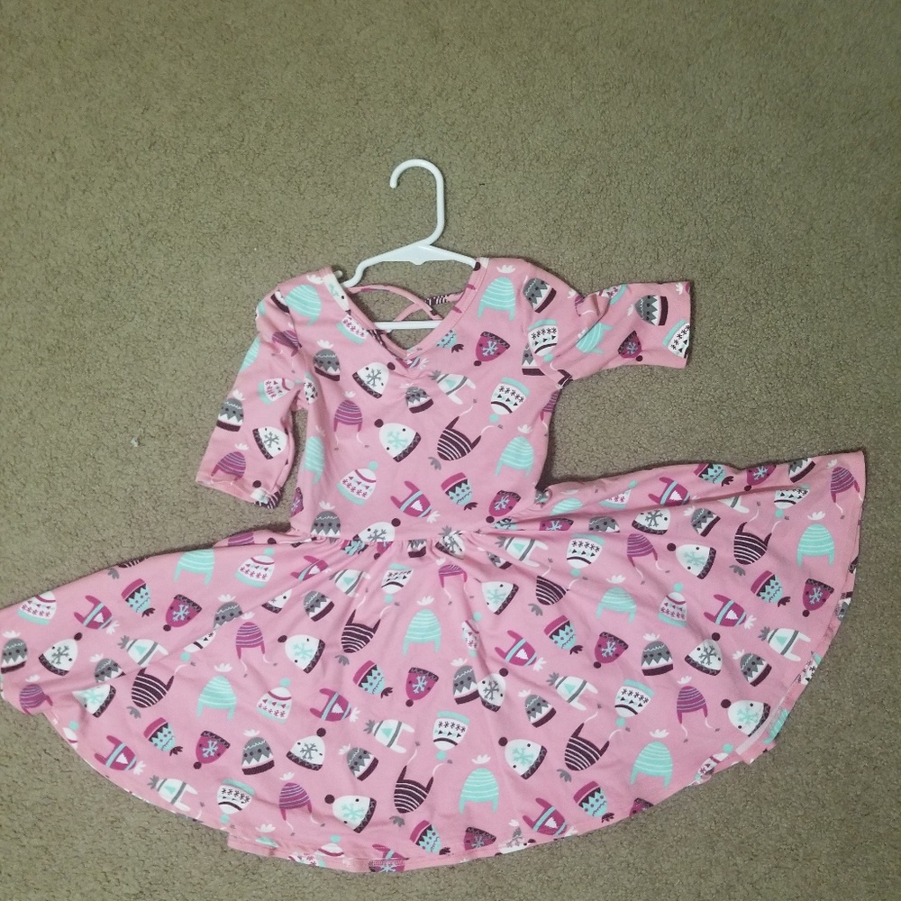 SOLD ❤ Dot dot smile Christmas dress